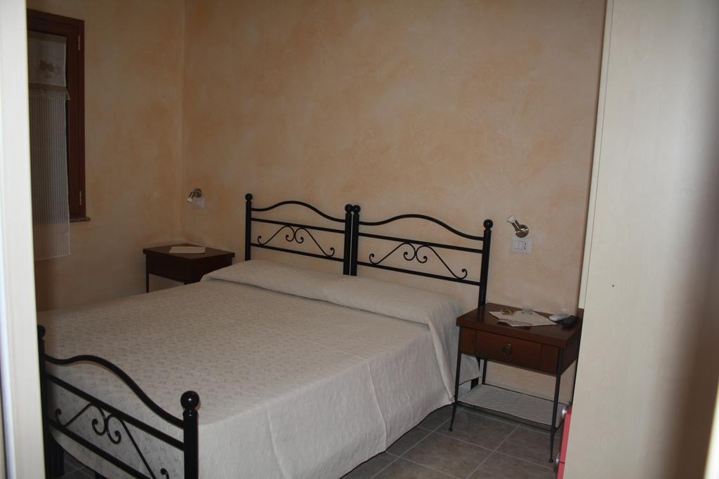 La Pavoncella Bed & Breakfast Villaputzu Exterior photo